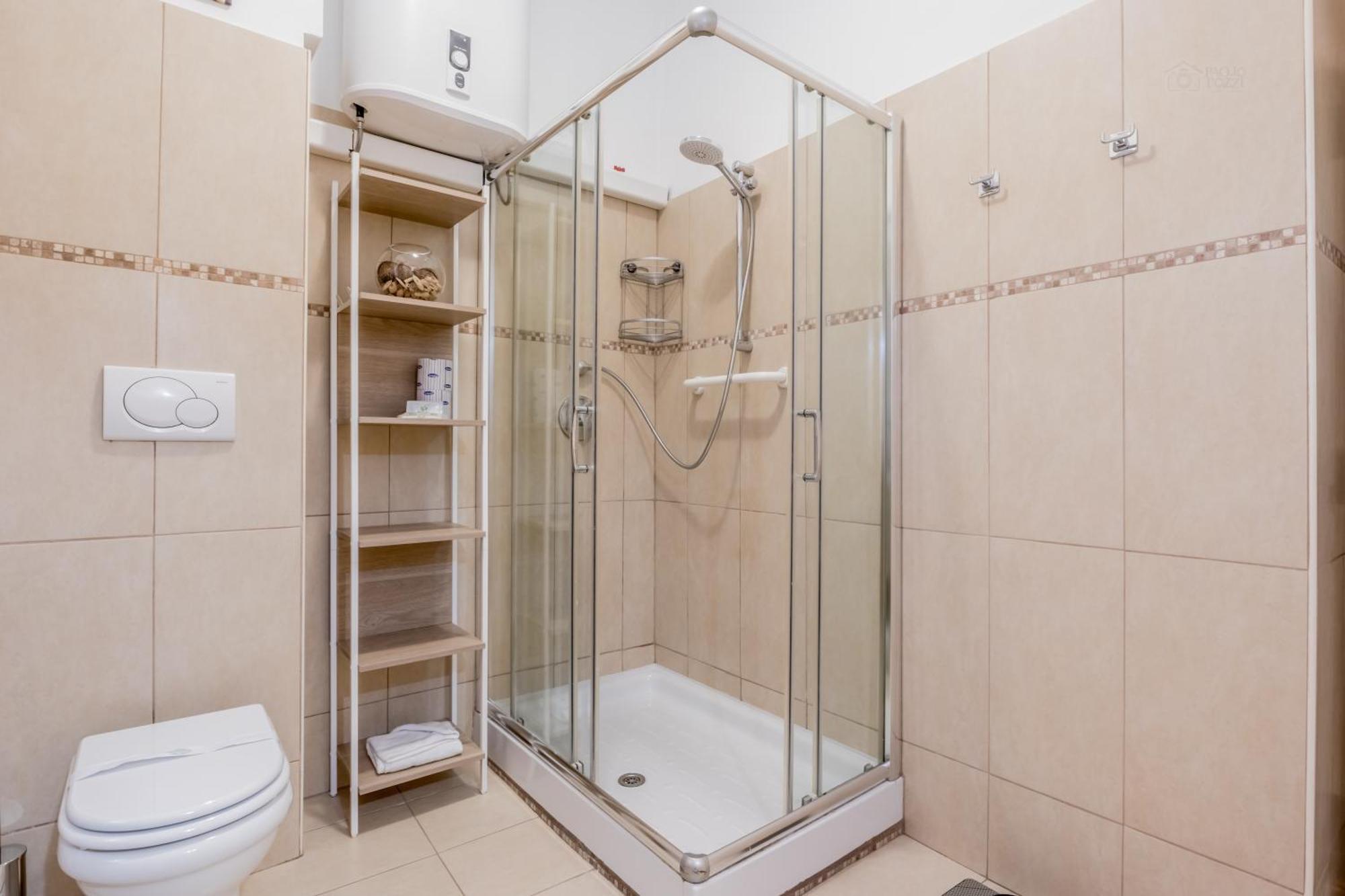Piazza Vescovio Spazioso Trilocale Apartamento Roma